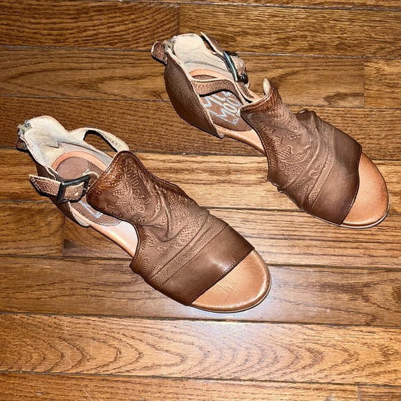 Miz Mooz Corra Open Toe Sandals Brandy Brown Leather Women’s Size 6.5 or EU 37 - Picture 4 of 12